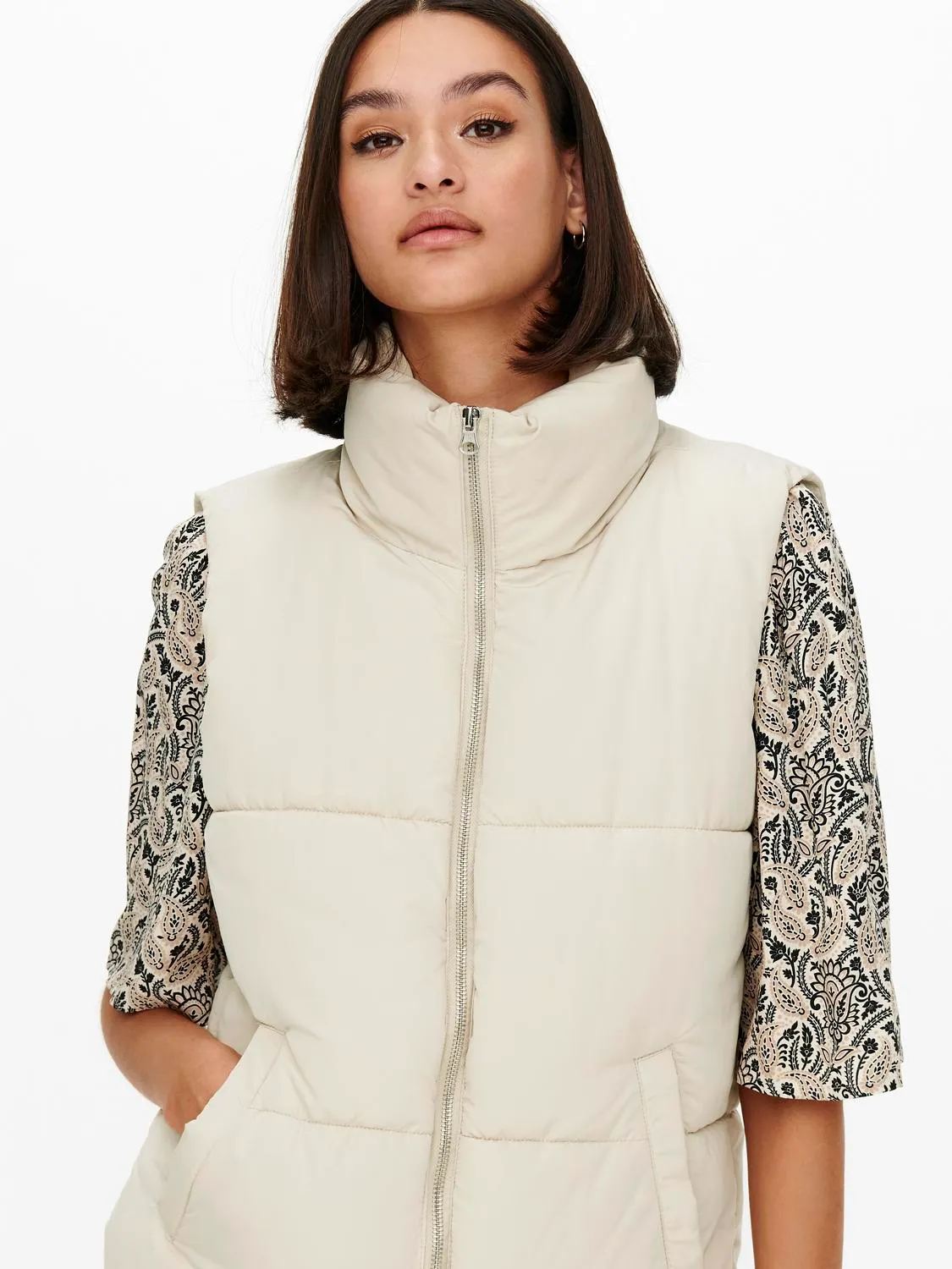 Erica Lifeshort Waistcoat Moonnbeam/Silver Zipper - JDY - Image 5