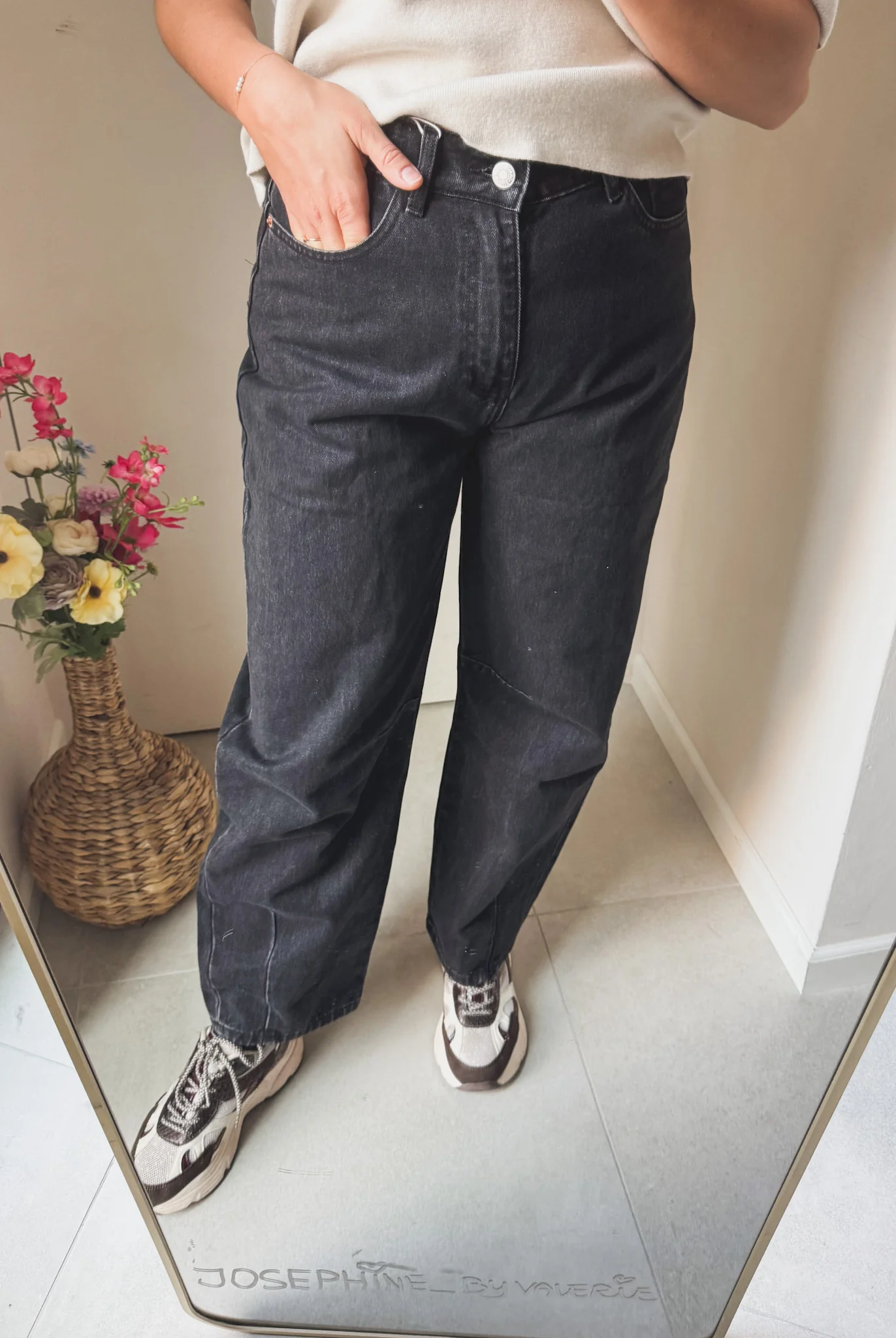 Josephine Balloon Jeans Dark Grey - Image 3