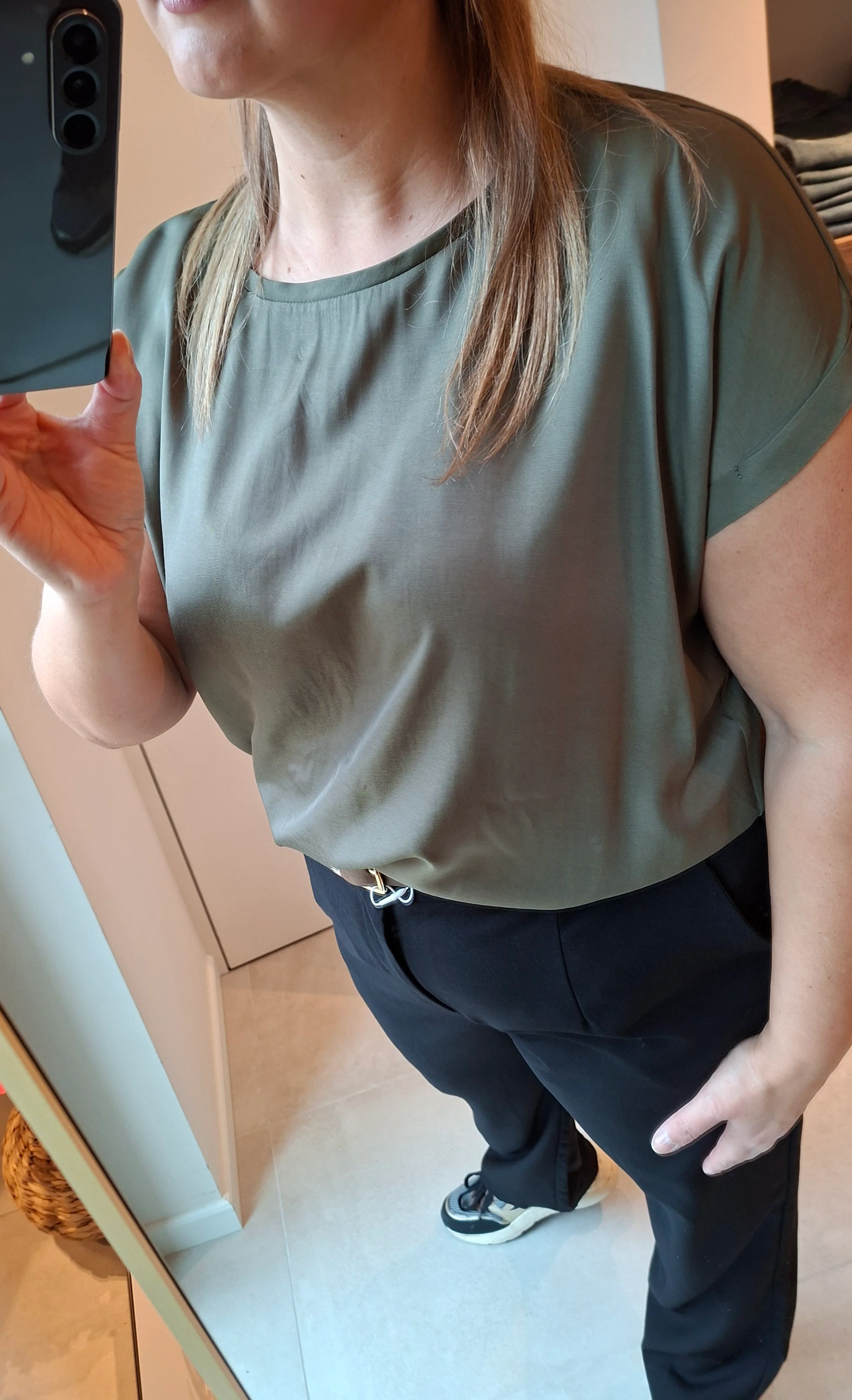 Milia Wing SL Blouse Ivy Green - Kaffe Curve - Image 4