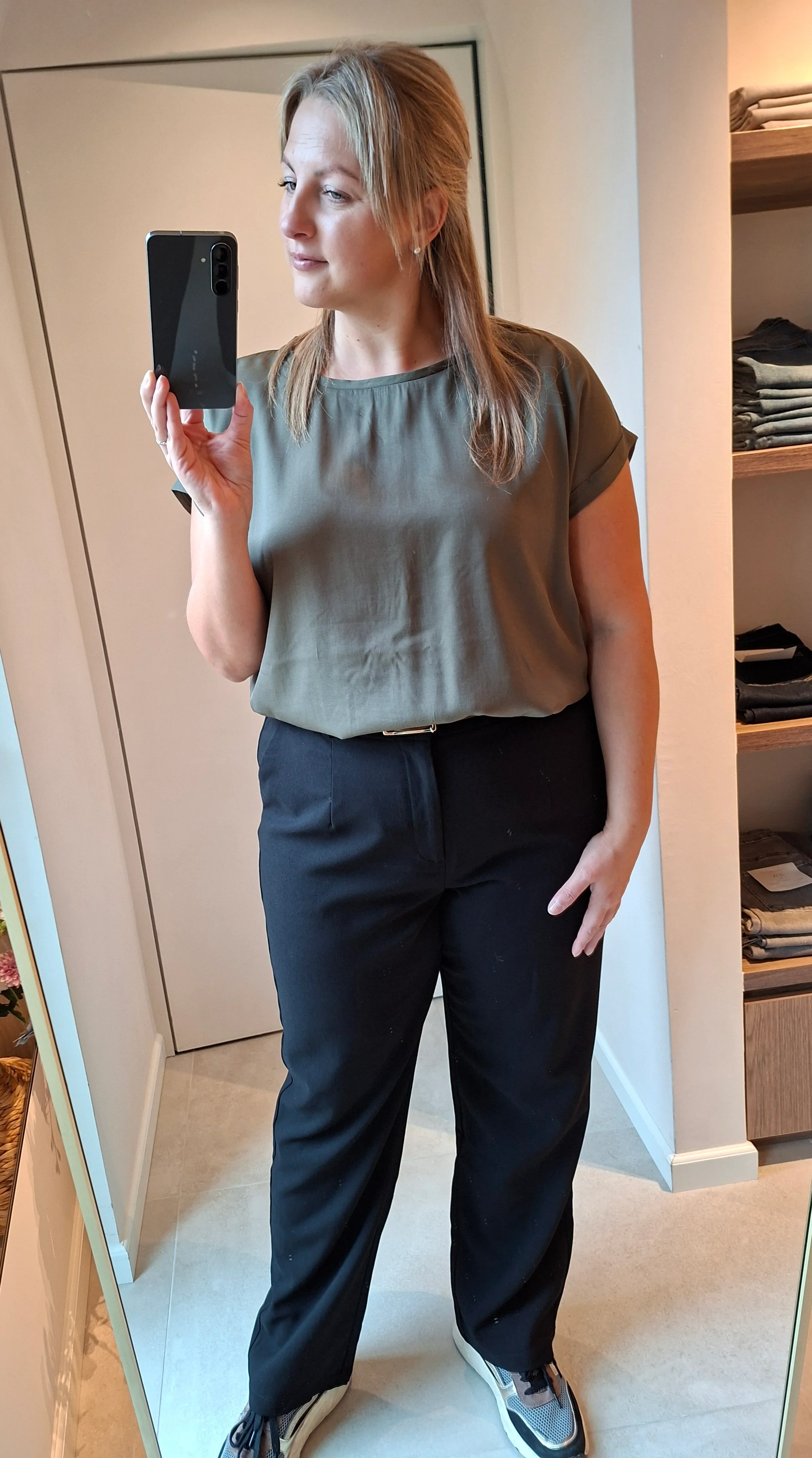 Milia Wing SL Blouse Ivy Green - Kaffe Curve - Image 6