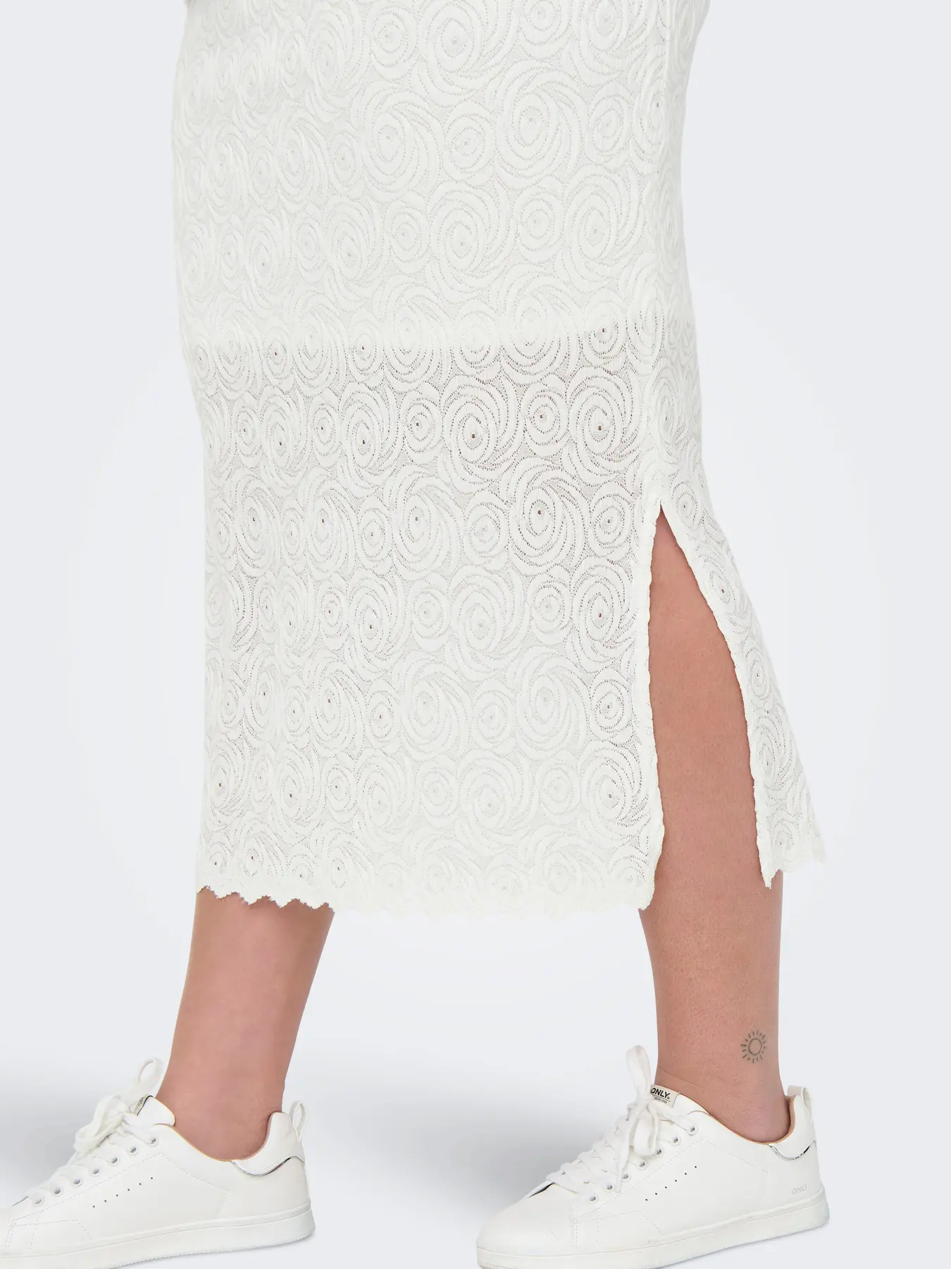 Rosil Lace Slit Skirt Cloud Dancer - Only Carmakoma - Image 3